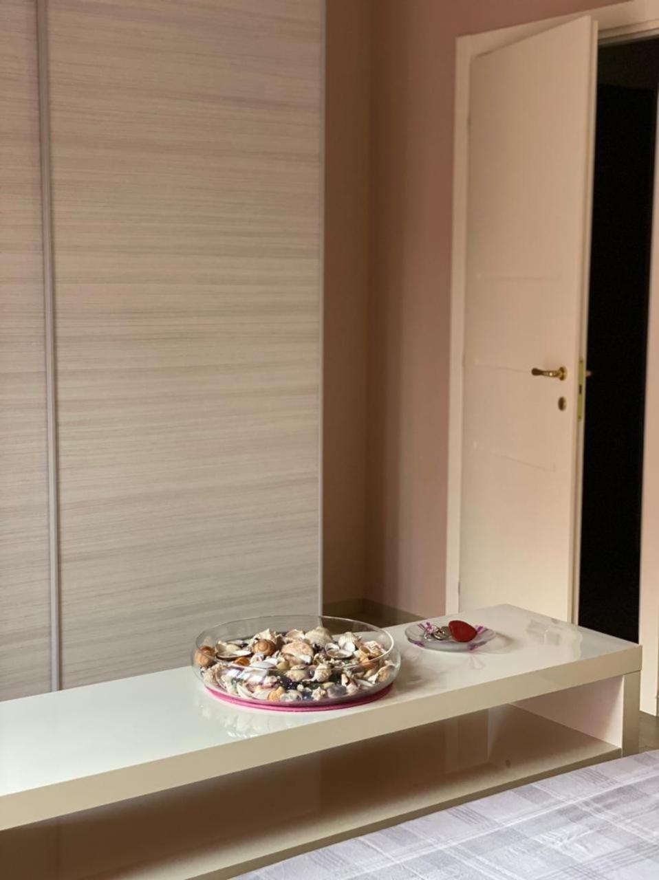 Casa Delle Orchidee Hotel Alba  Ruang foto